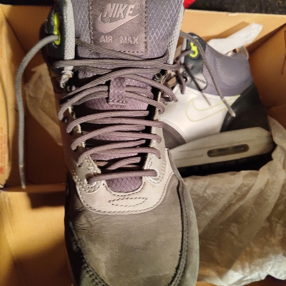 Nike airmax hightop sneakers - Picture 9 of 12